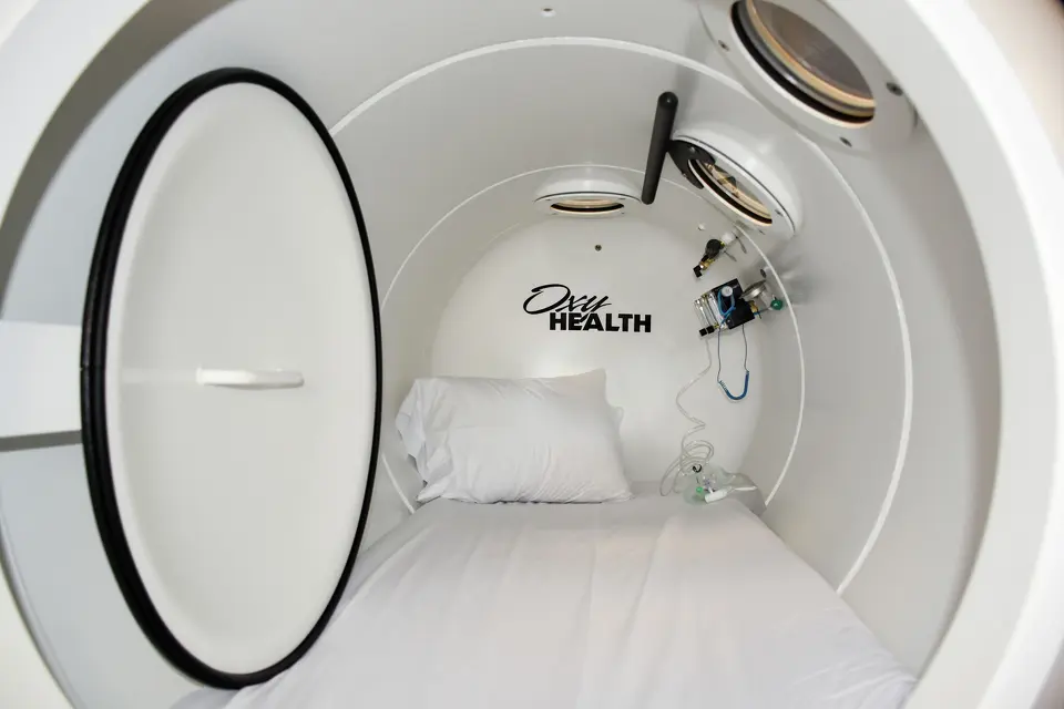MD Hyperbaric Stamford clinic offering medical-grade hyperbaric oxygen therapy treatments